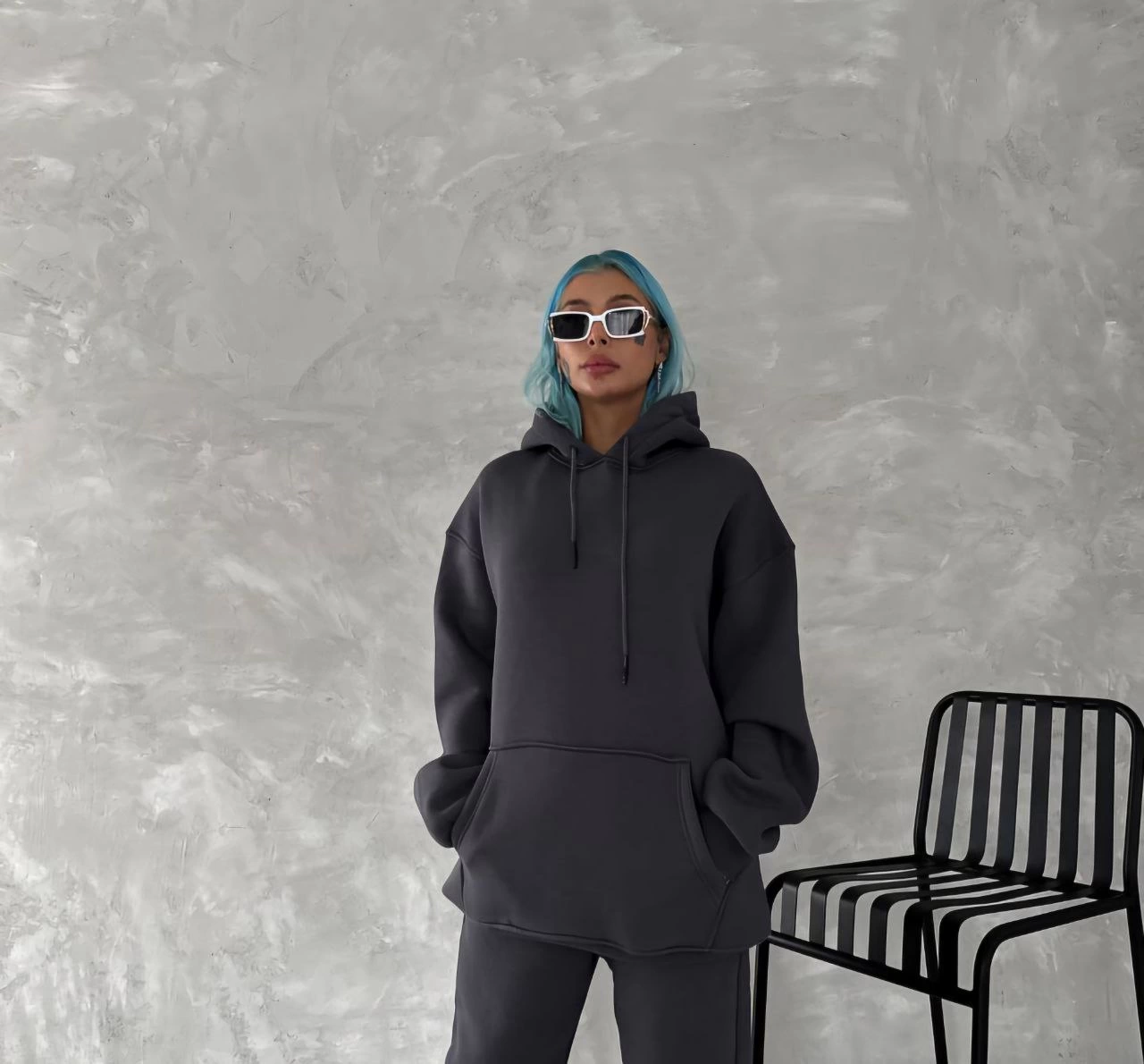 ASSEMA Kadın Kapüşonlu Üç İplik Penye Basic SweatShirt - Füme