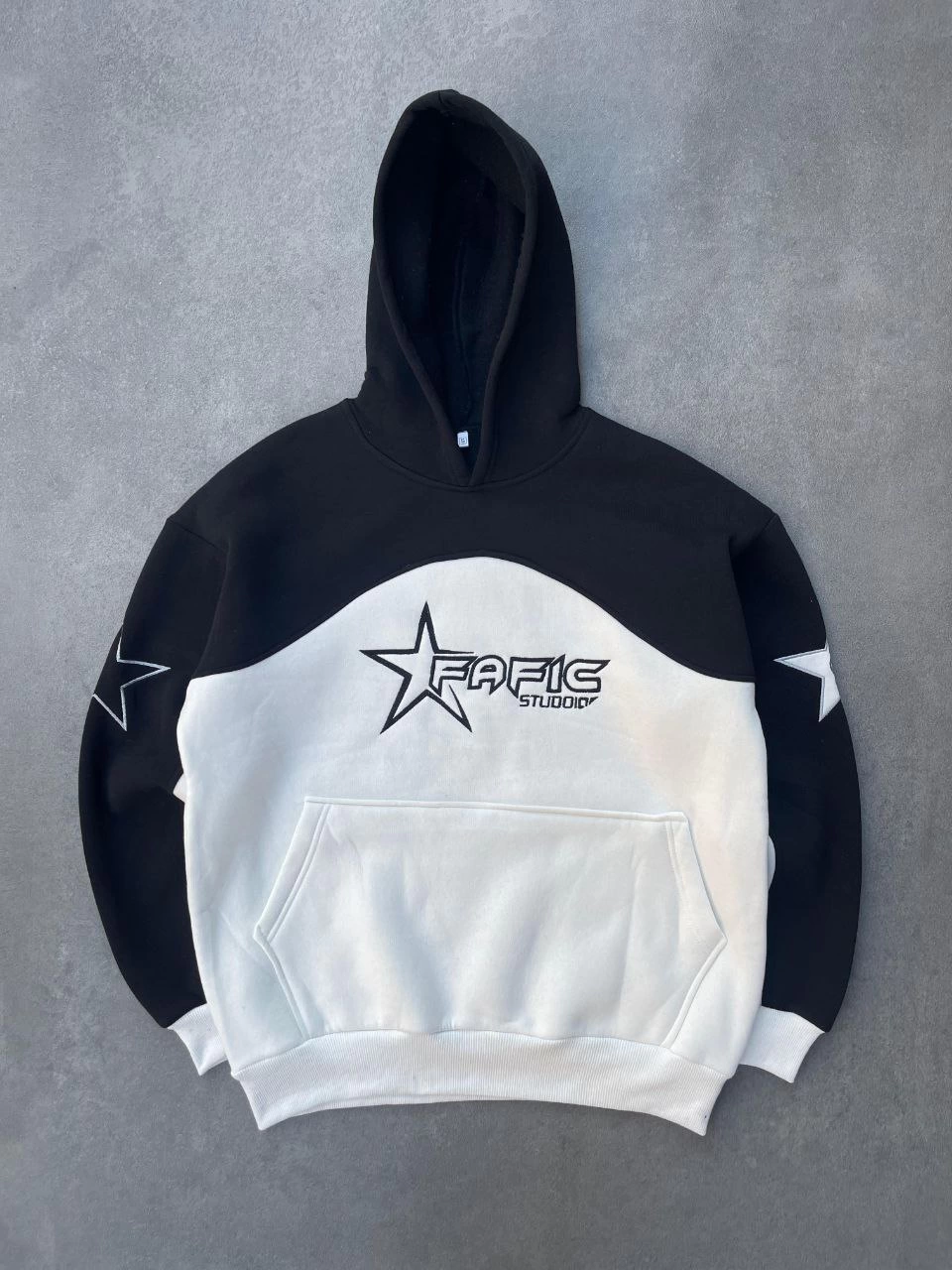 ASSEMA Parçalı Nakış İşlemelı Kapüşonlu SweatShirt - Siyah