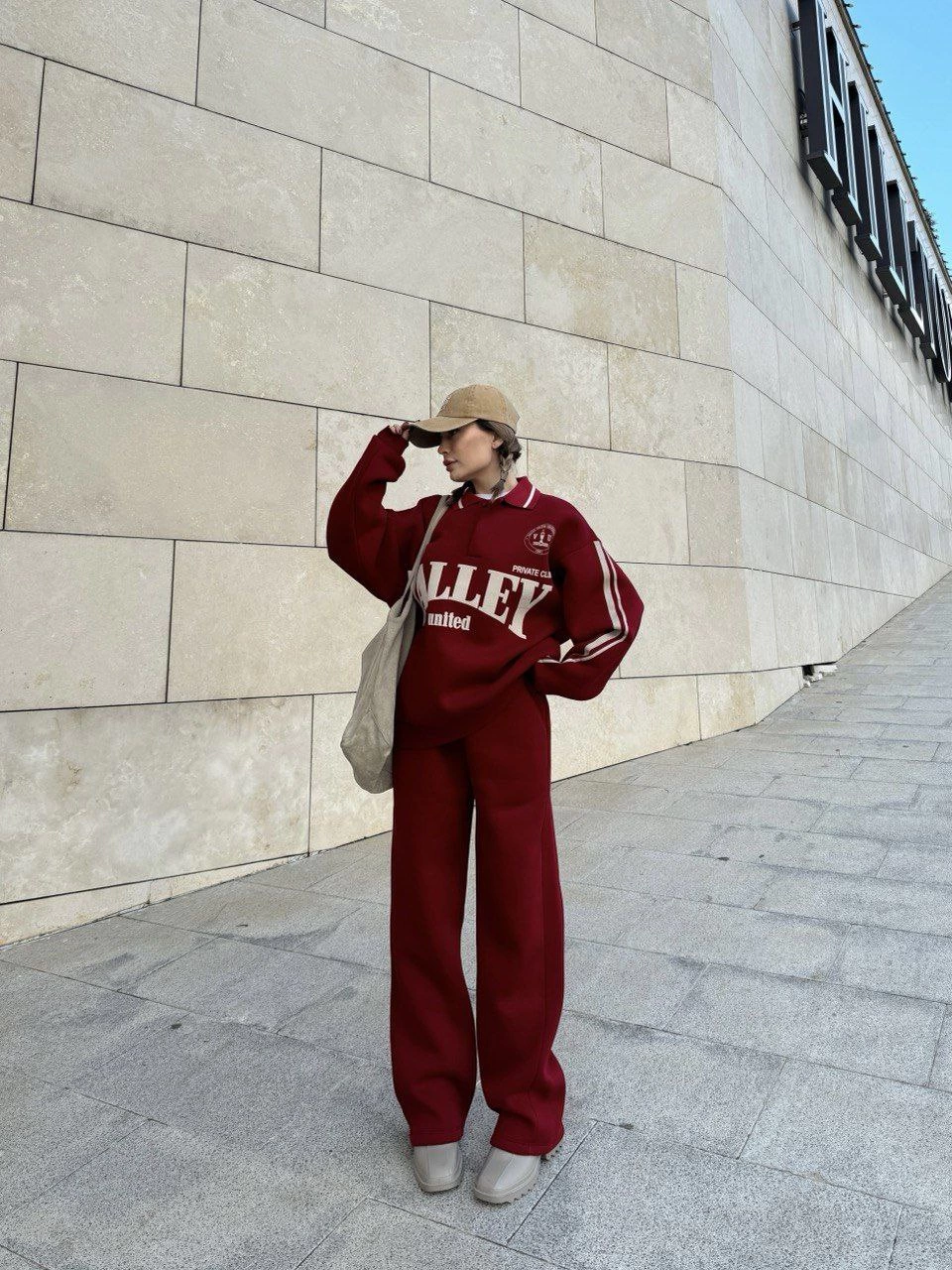 ASSEMA Kadın Üç İplik Pamuklu Yakalı Sweat Baggy Pantalonlu Takım - Bordo