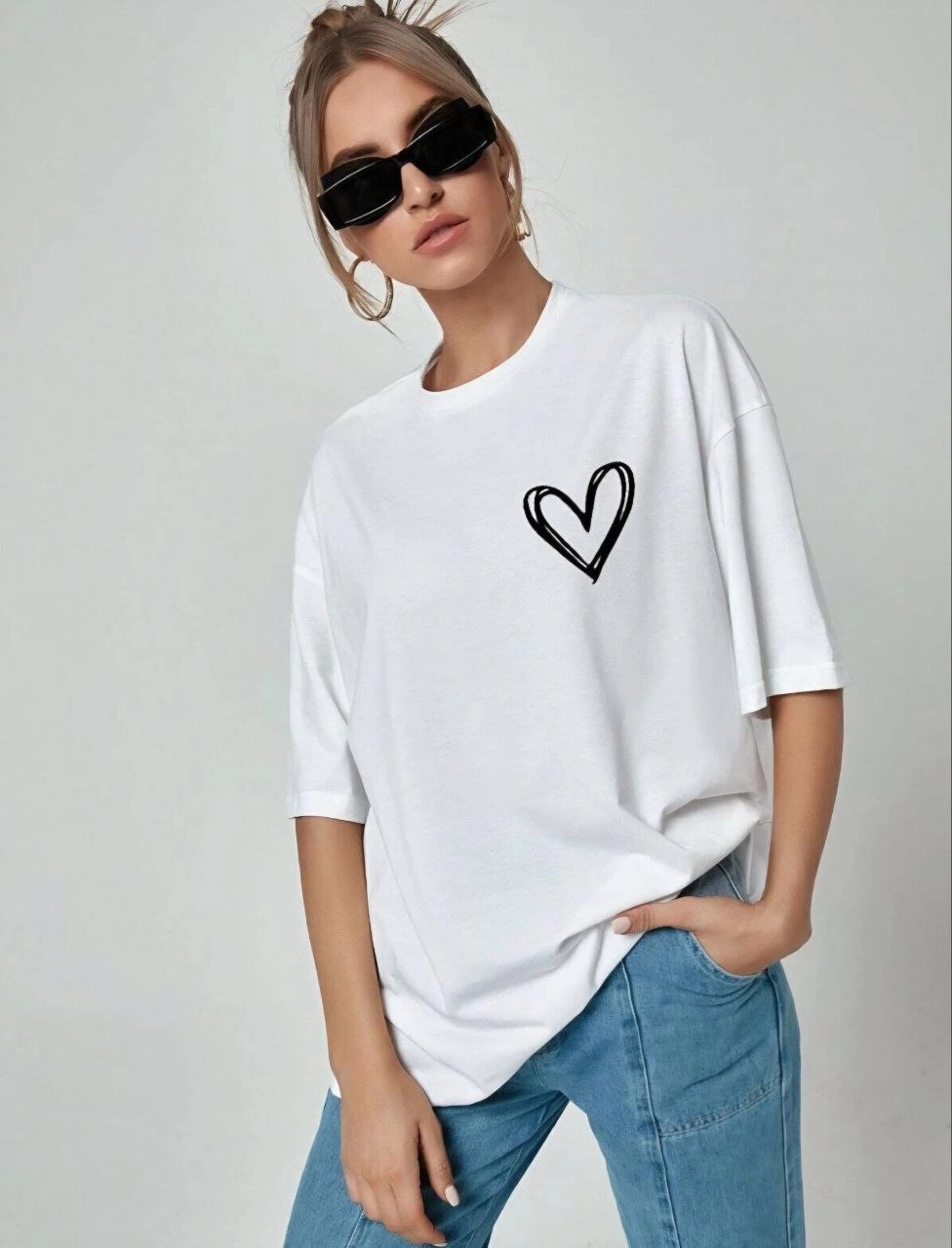 ASSEMA Kadın Kalp Baskılı Oversize Kısa kol T-Shirt - Beyaz