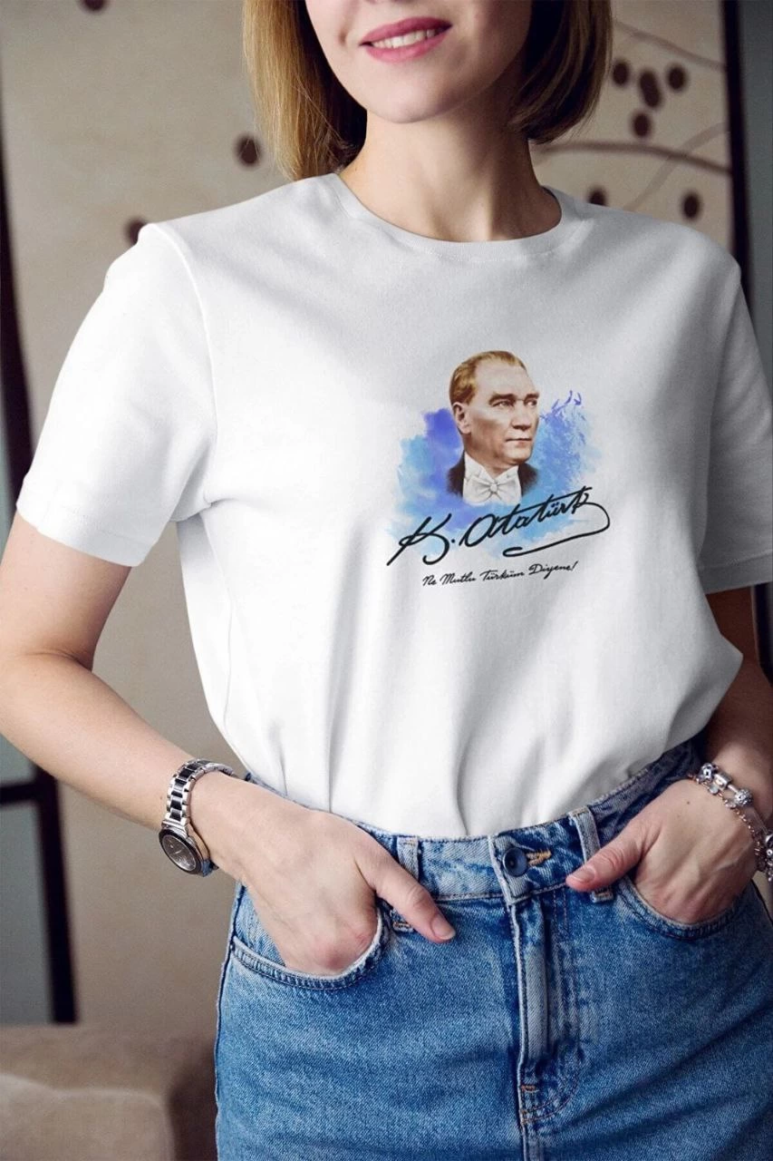 ASSEMA kadın Bisiklet Yaka ATATÜRK Baskılı Kısa kol Oversize T-Shirt - Beyaz