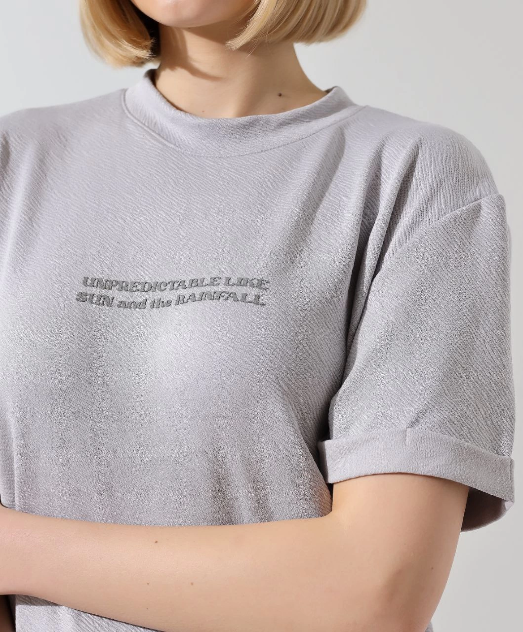 ASSEMA Kadın Bisiklet Yaka Baskılı Slim Fit T-Shirt - Boyalı Gri