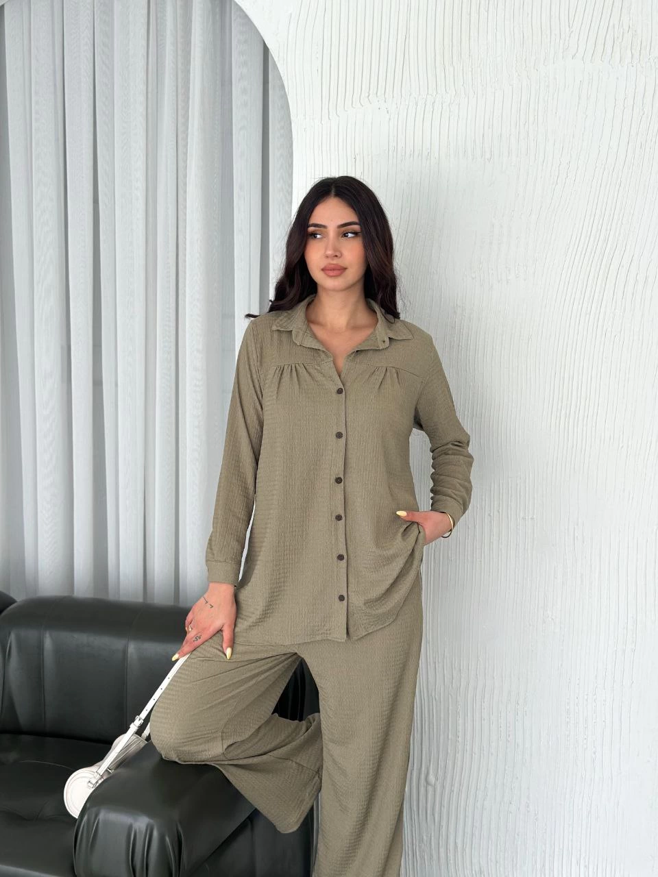 ASSEMA Kadın Yakalı Düğmeli Uzun Kollu Gömlek Pantolon ikili Takım - Bej