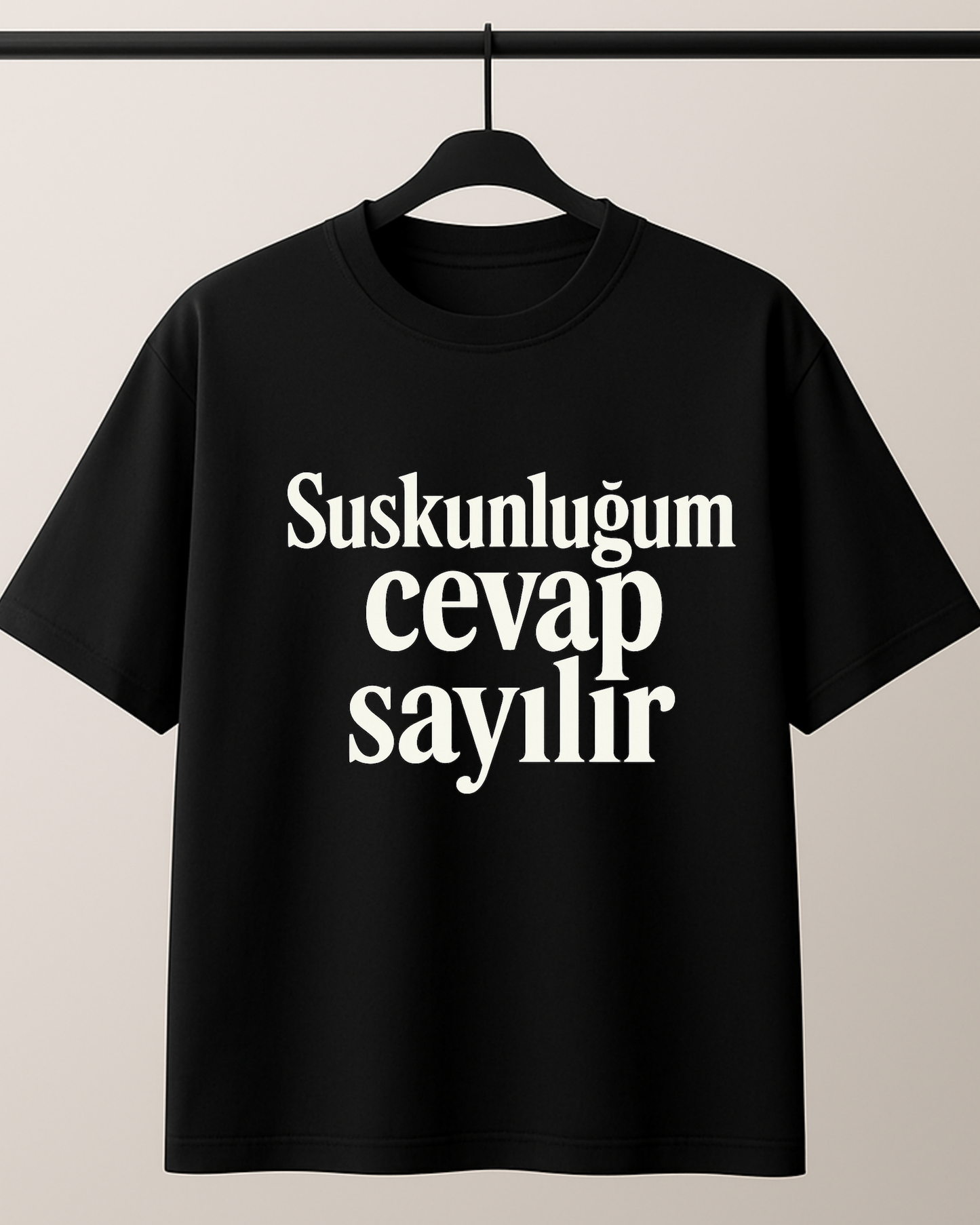 ASSEMA Suskunluğum Cevap Sayılır Baskılı T-shirt