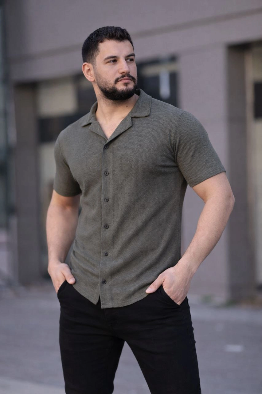 ASSEMA Erkek Waffle Kumaş Kısa Kollu Düğmeli Açık Yaka Regular Fit Gömlek - Haki