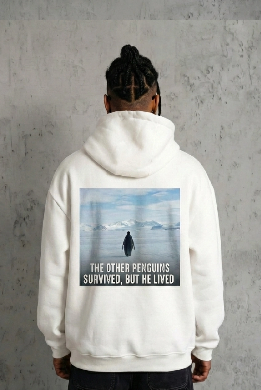 ASSEMA Siyah Oversize - Sırt Baskılı "Survivor Penguin" Temalı Felsefi Yazılı Kapüşonlu - Beyaz