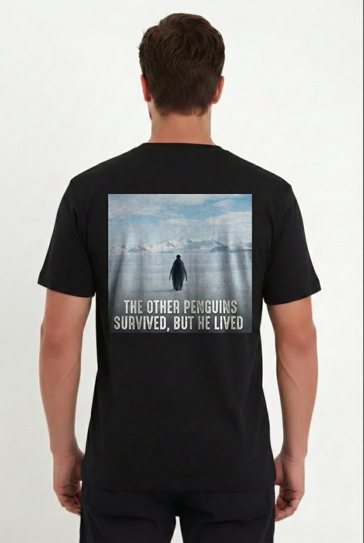 ASSEMA Erkek Oversize Tişört - Sırt Baskılı "Survivor Penguin" Temalı Felsefi Yazılı - Siyah