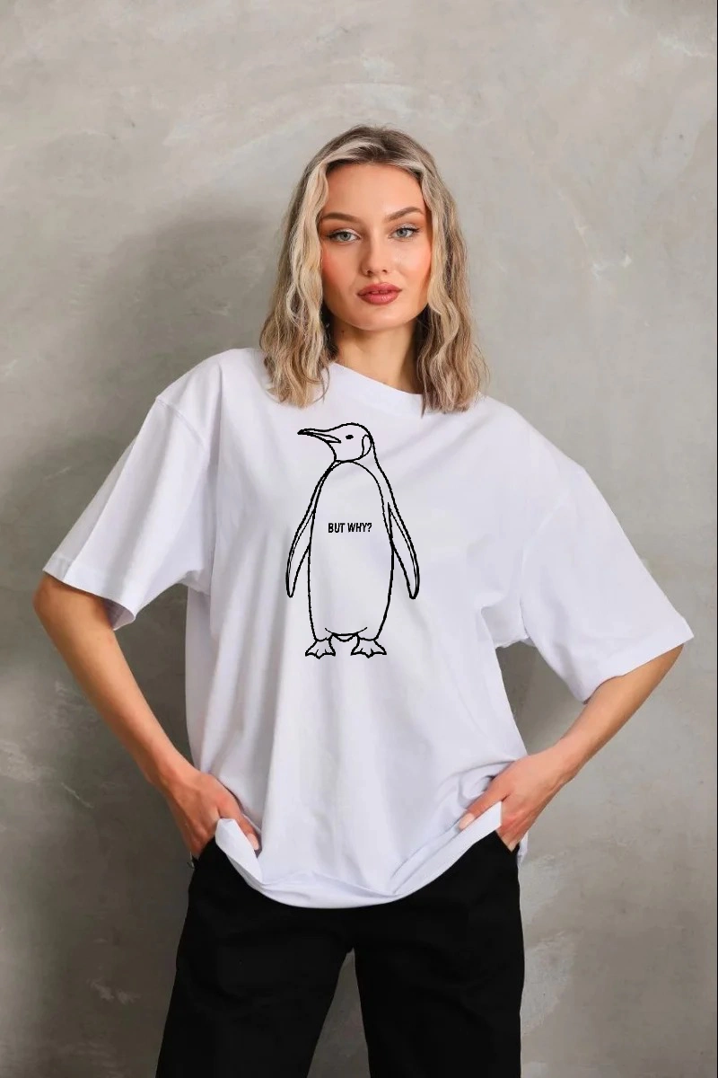 ASSEMA Kadın Nihilist Penguen Pamuklu Oversize Bisiklet Yaka Tişört - Beyaz
