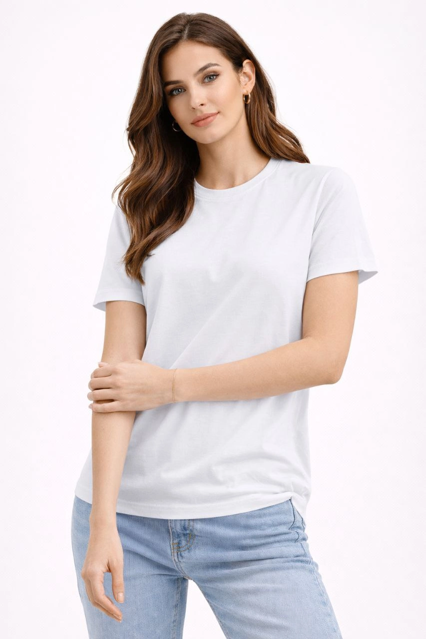 ASSEMA Kadın Bisiklet Yaka Tişört Regular Kalıp Basic Pamuklu Günlük Kullanım T-shirt - Beyaz
