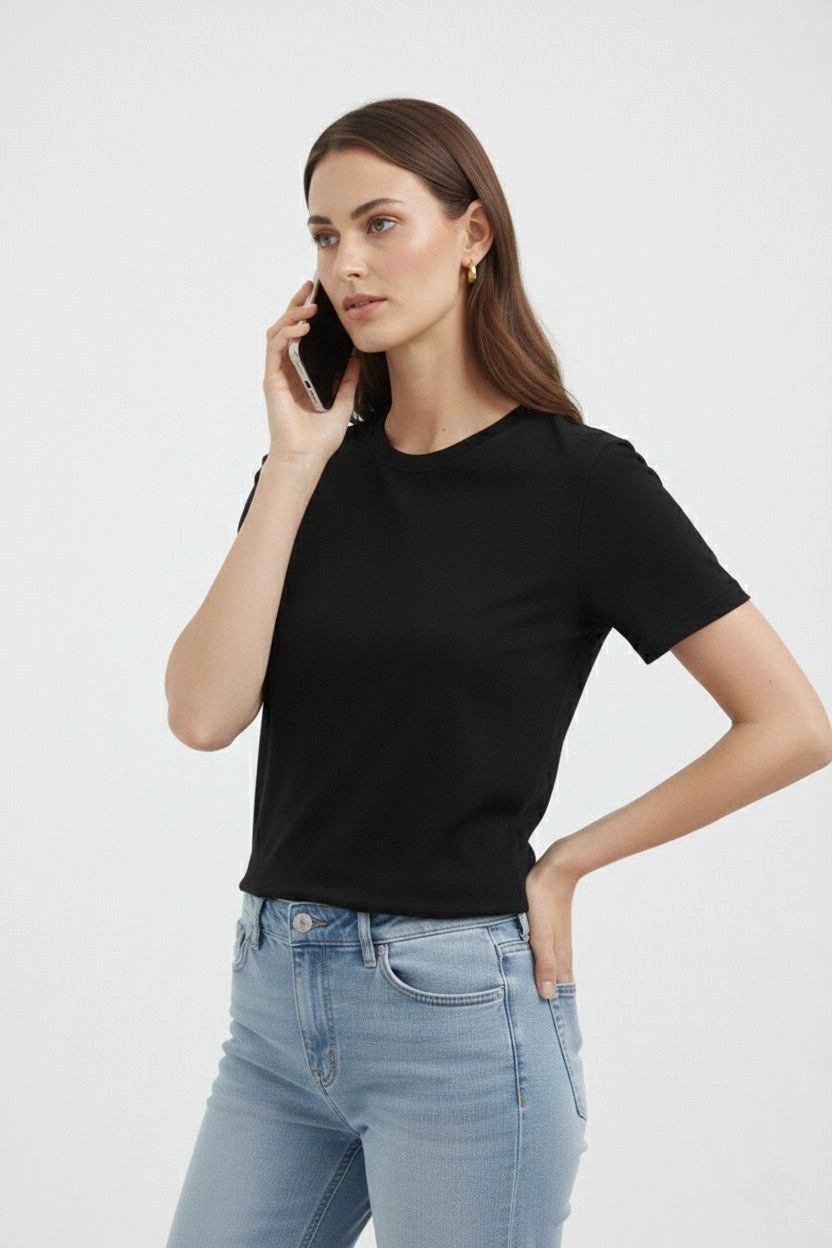 ASSEMA Kadın Bisiklet Yaka Tişört Regular Kalıp Basic Pamuklu Günlük Kullanım T-shirt - Siyah