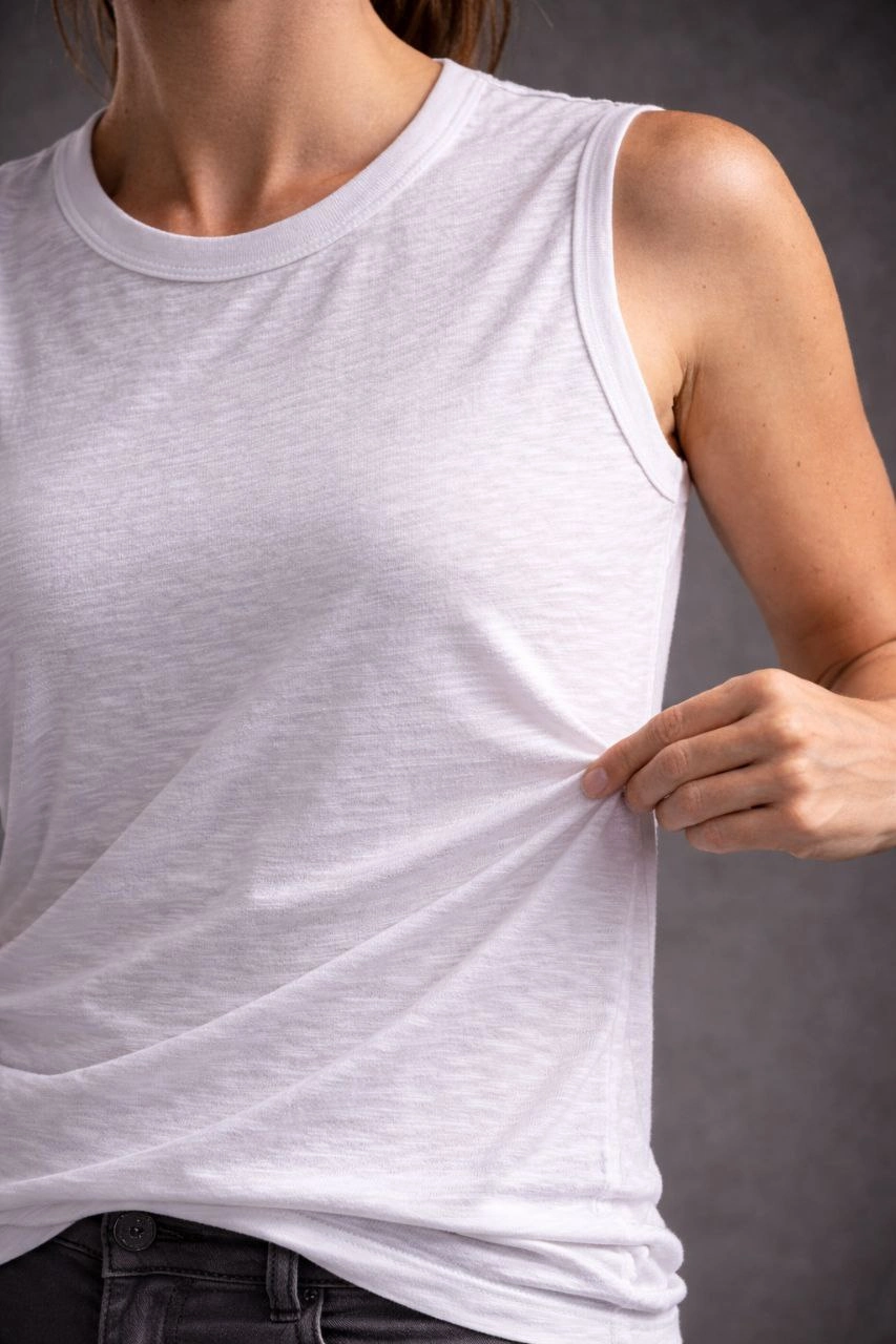 ASSEMA Kadın Flamlı Kumaş Sıfır Kolsuz Atlet  Basic Spor Üst, Günlük ve Fitness Kullanımına Uygun - Beyaz