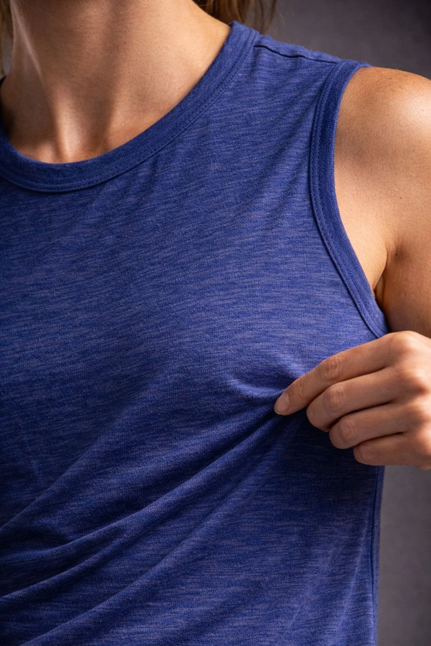 ASSEMA Kadın Flamlı Kumaş Sıfır Kolsuz Atlet Basic Spor Üst, Günlük ve Fitness Kullanımına Uygun - İndigo
