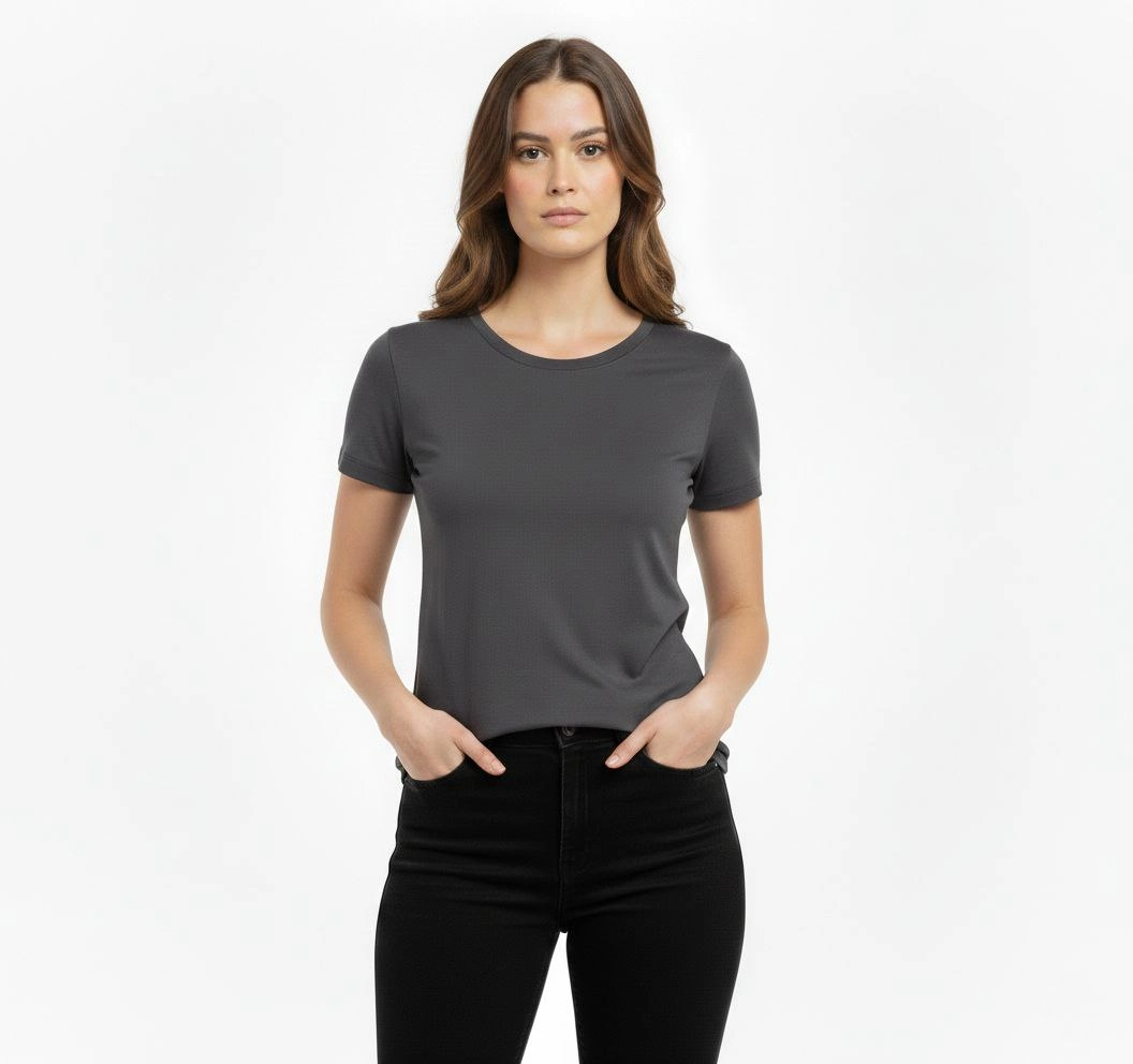 ASSEMA Kadın T-Shirt Bisiklet Yaka Slim Fit Likralı Tişört Günlük Basic Body - Füme
