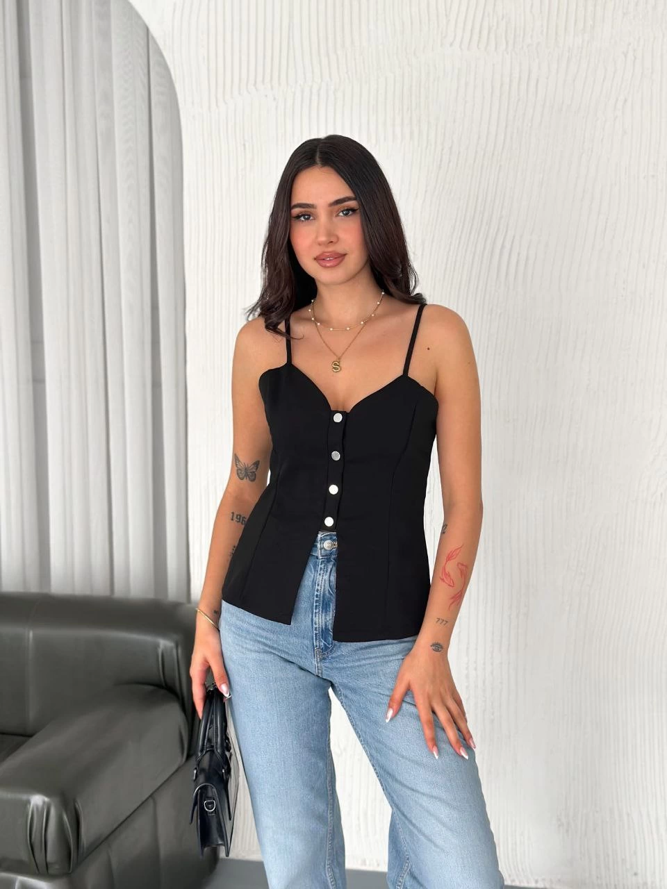 ASSEMA Kadın Askılı Dekolte deraylı bluz crop - Siyah