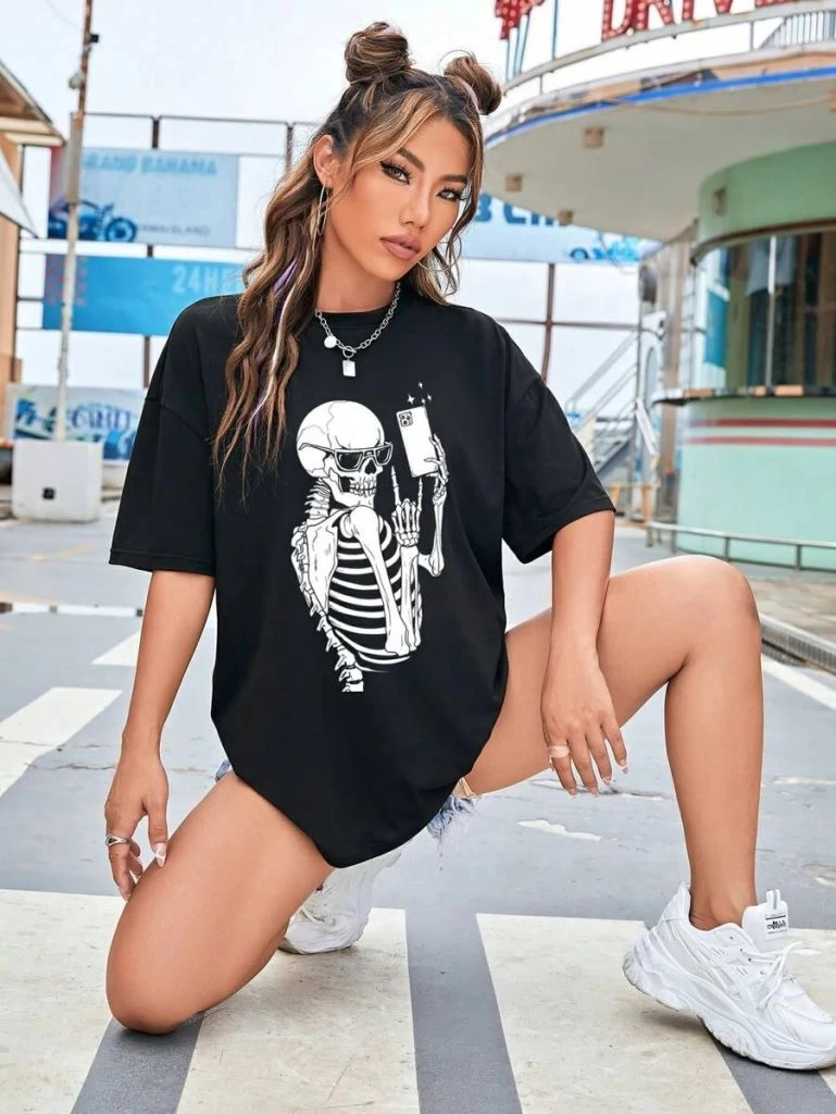 ASSEMA Kadın Baskılı T-Shirt Kısa Kol Bisiklet Yaka Ovarsize Rahat Kalıp Tişört -  Siyah