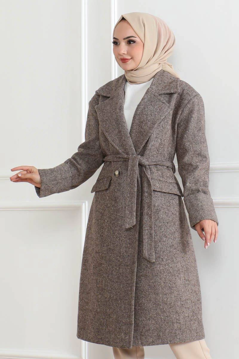 ASSEMA Kadın Kaşe Kaban Uzun Boy Kruvaze Yaka Kuşaklı Tesettür Kaşe Kaban Astarlı Yünlü - Vizon