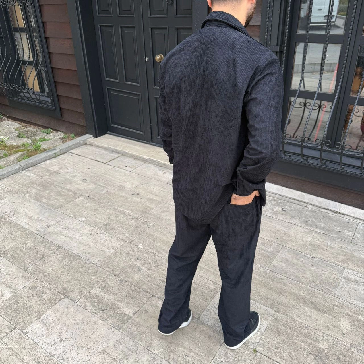 ASSEMA Erkek Fitilli Kadife Cepli Buggy Pantolon Oversize Rahat Kalıp - Siyah