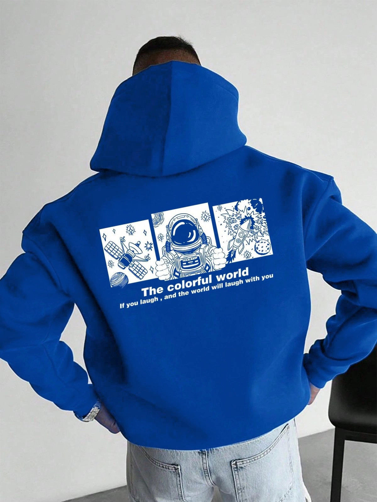 ASSEMA Erkek Kapüşonlu Oversize Hoodie - Üç İplik Pamuklu, Astronot Temalı Renkli Dünya Baskılı, Kanguru Cepli Premium Sweatshirt - Saks Mavi