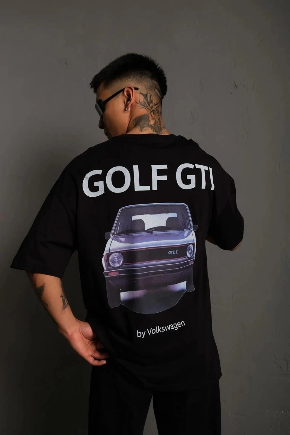 ASSEMA Erkek Oversize Tişört Golf GTI Retro Araba Baskılı T-shirt - Siyah