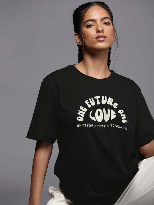 ASSEMA Kadın Baskılı T-Shirt Kısa Kol Bisiklet Yaka Ovarsize Rahat Kalıp Tişört -  Siyah