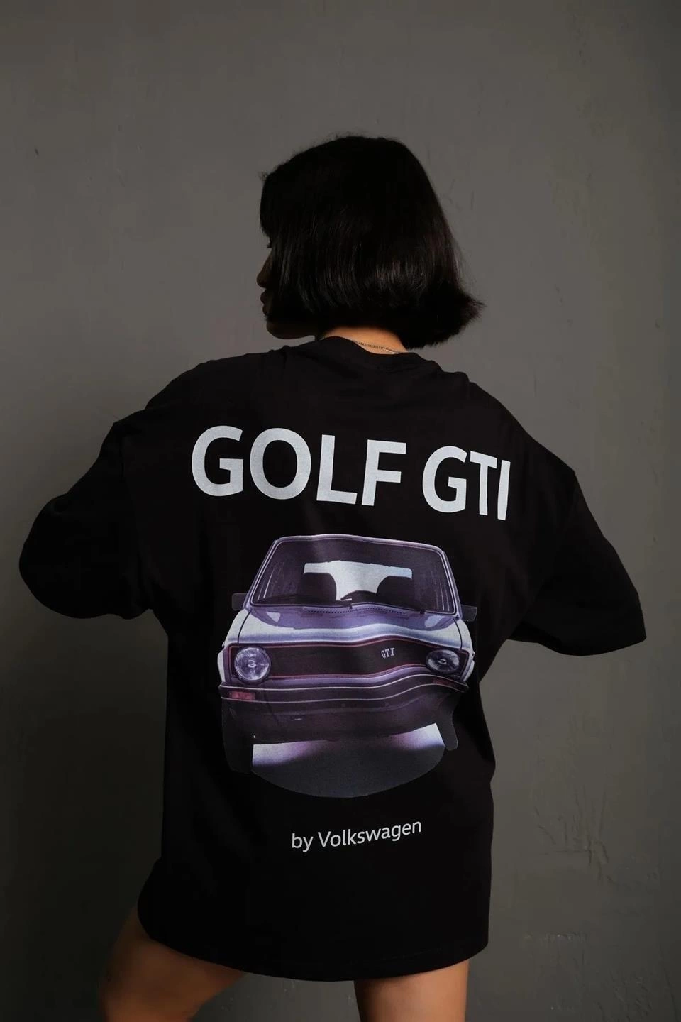 ASSEMA Kadın Oversize Tişört Golf GTI Retro Araba Baskılı T-shirt- Siyah