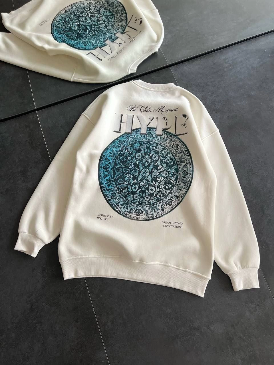 ASSEMA Kadın Üç İplik Bisiklet Yaka Baskılı SweatShirt - Beyaz