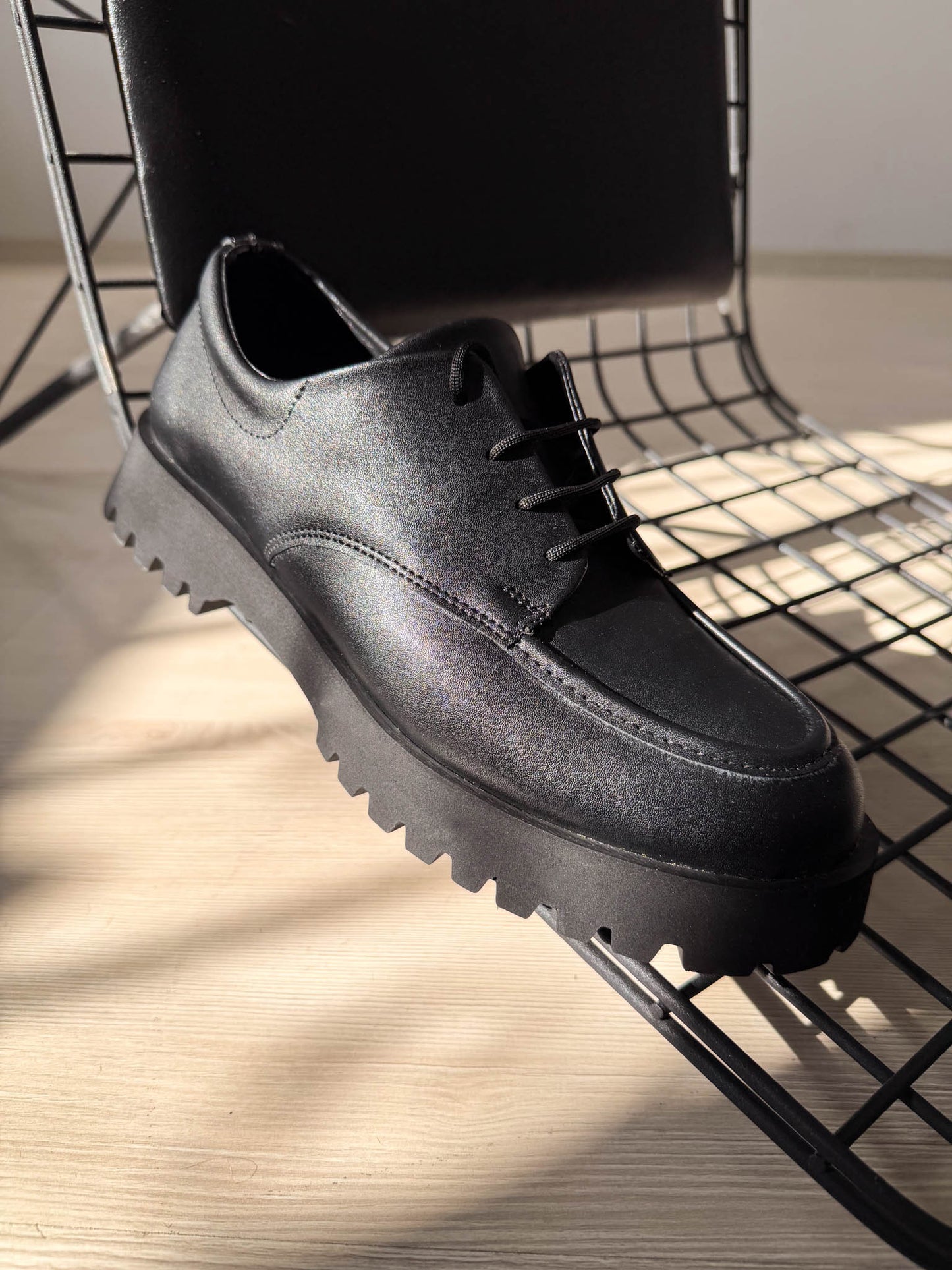 ASSEMA KB-KX6 Kuback Kömür Cilt Bağcıklı Günlük Unisex Ayakkabı