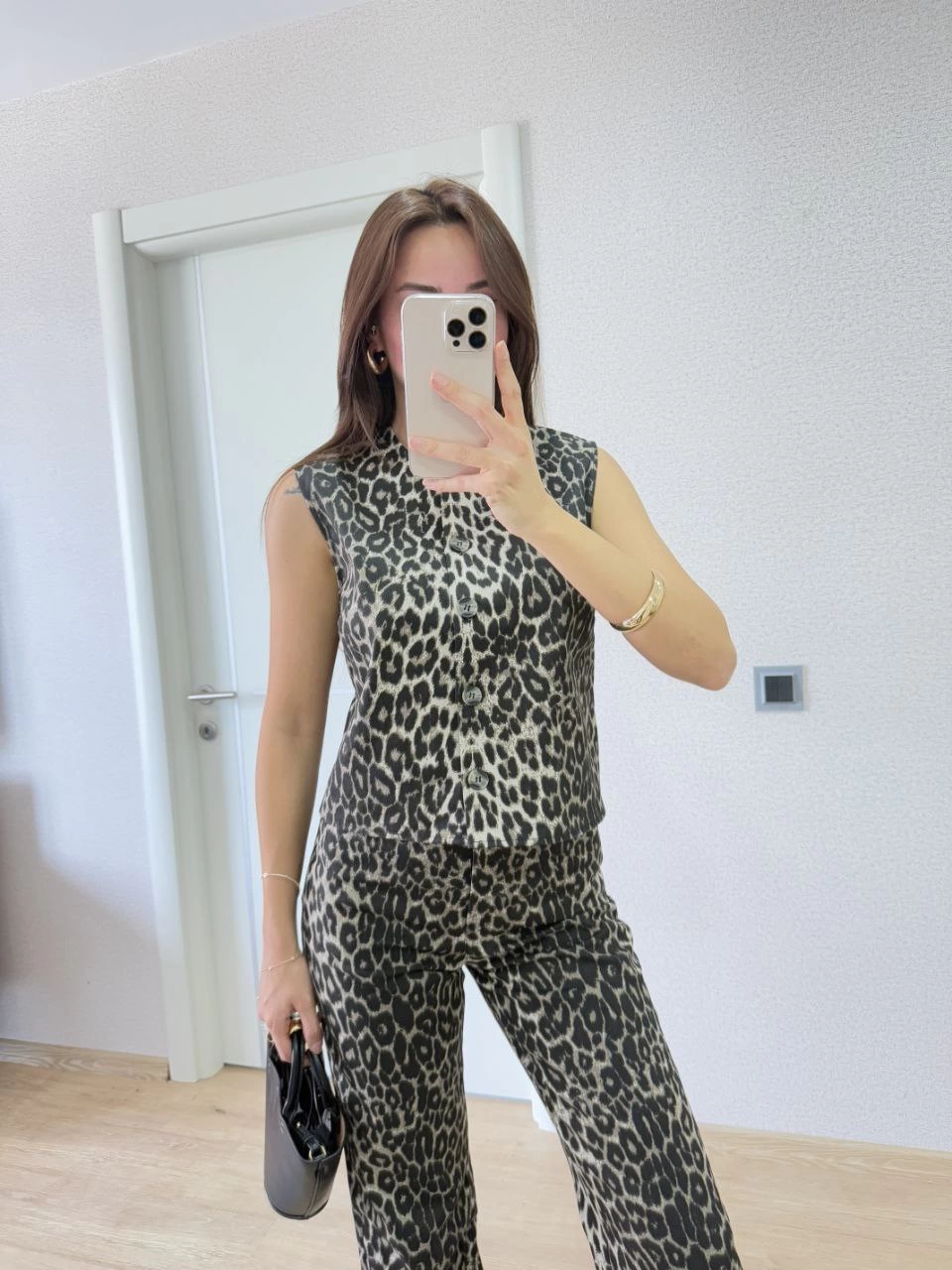 ASSEMA leopar desenli Düğmeli Bluzlu Pantolon İkili Takım -Leopar