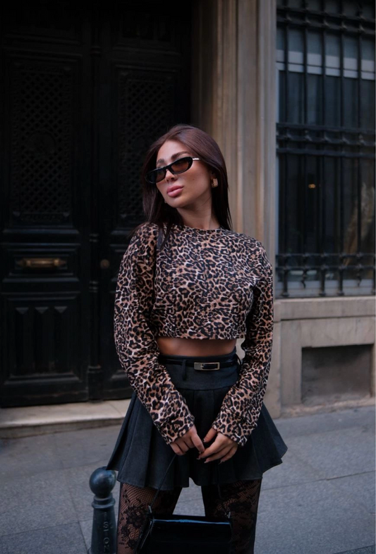 ASSEMA Kadın Leopar desenli Uzun Kollu Crop - Leopar