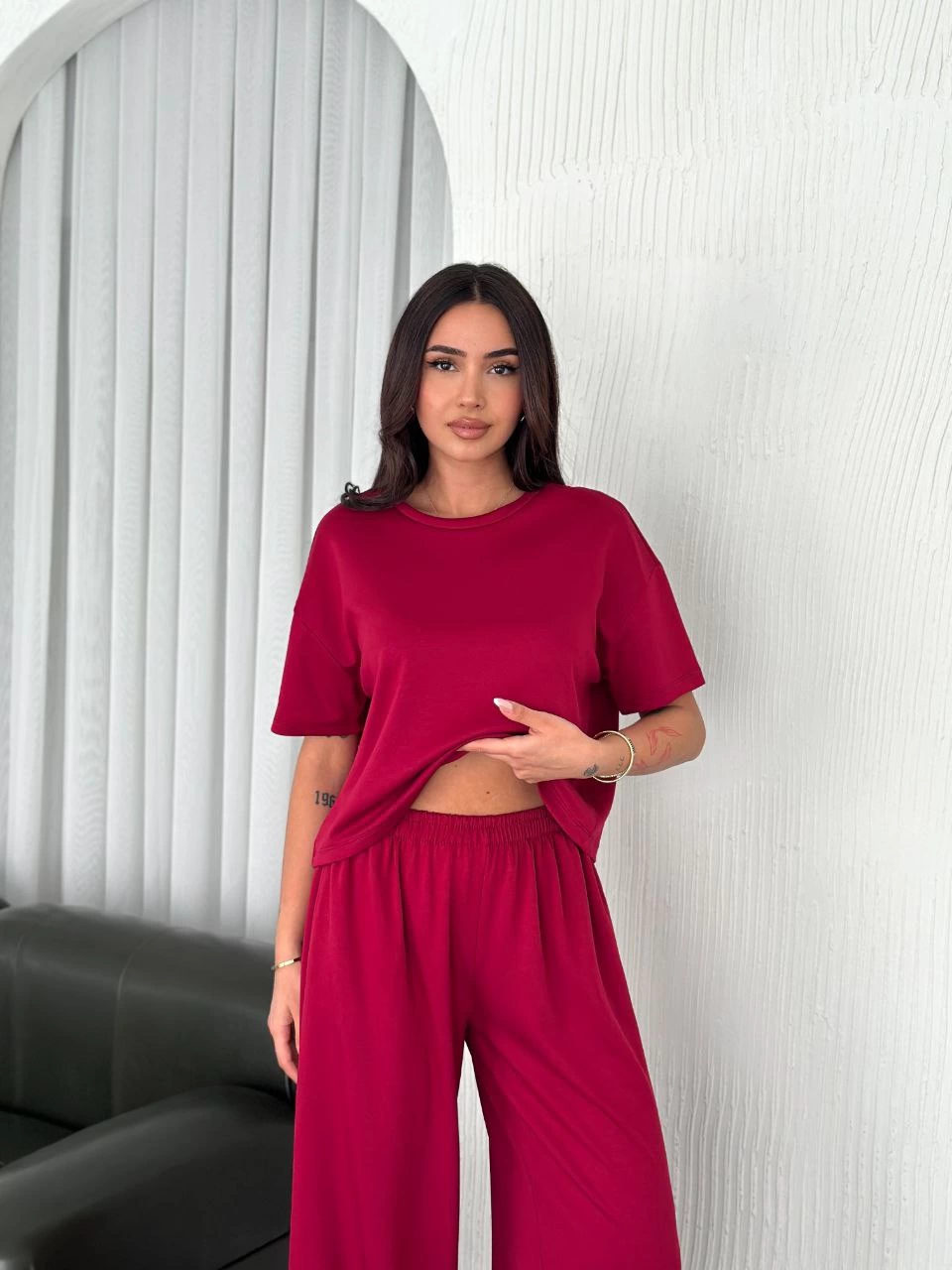ASSEMA Kadın Osy Modal Yumuşak Dokulu Kumaş Bisiklet Yaka T-shirt Bol paça Pantalon ikili Takım -Bordo