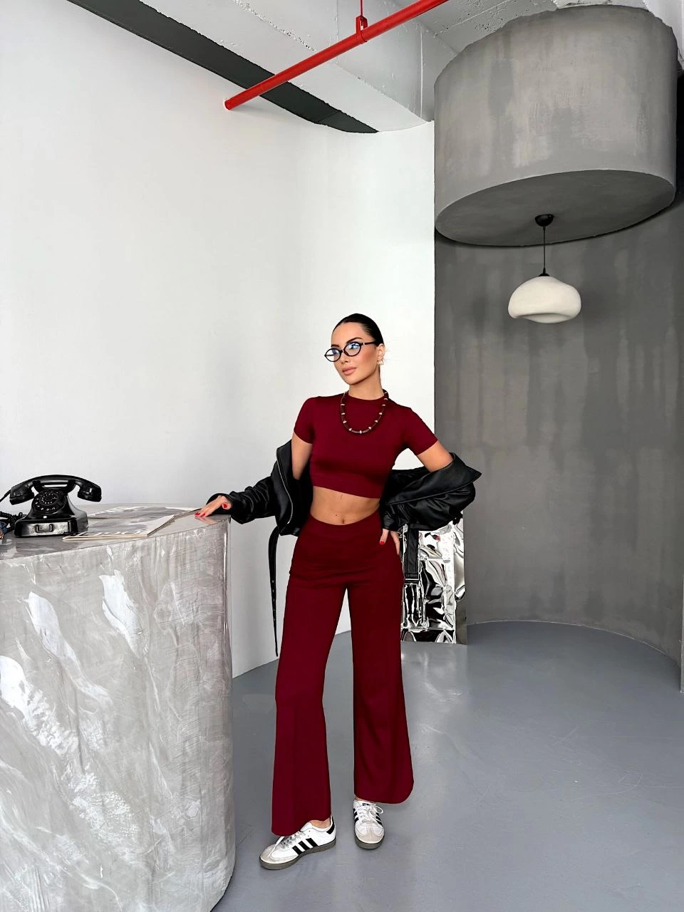 ASSEMA Kadın Osy Modal Yumuşak Dokulu Kumaş Kısa Kollu Crop Alt ispanyol Paça Pantalon ikili Takım - Bordo