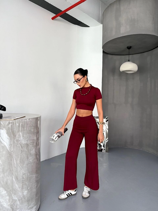 ASSEMA Kadın Osy Modal Yumuşak Dokulu Kumaş Kısa Kollu Crop Alt ispanyol Paça Pantalon ikili Takım - Bordo
