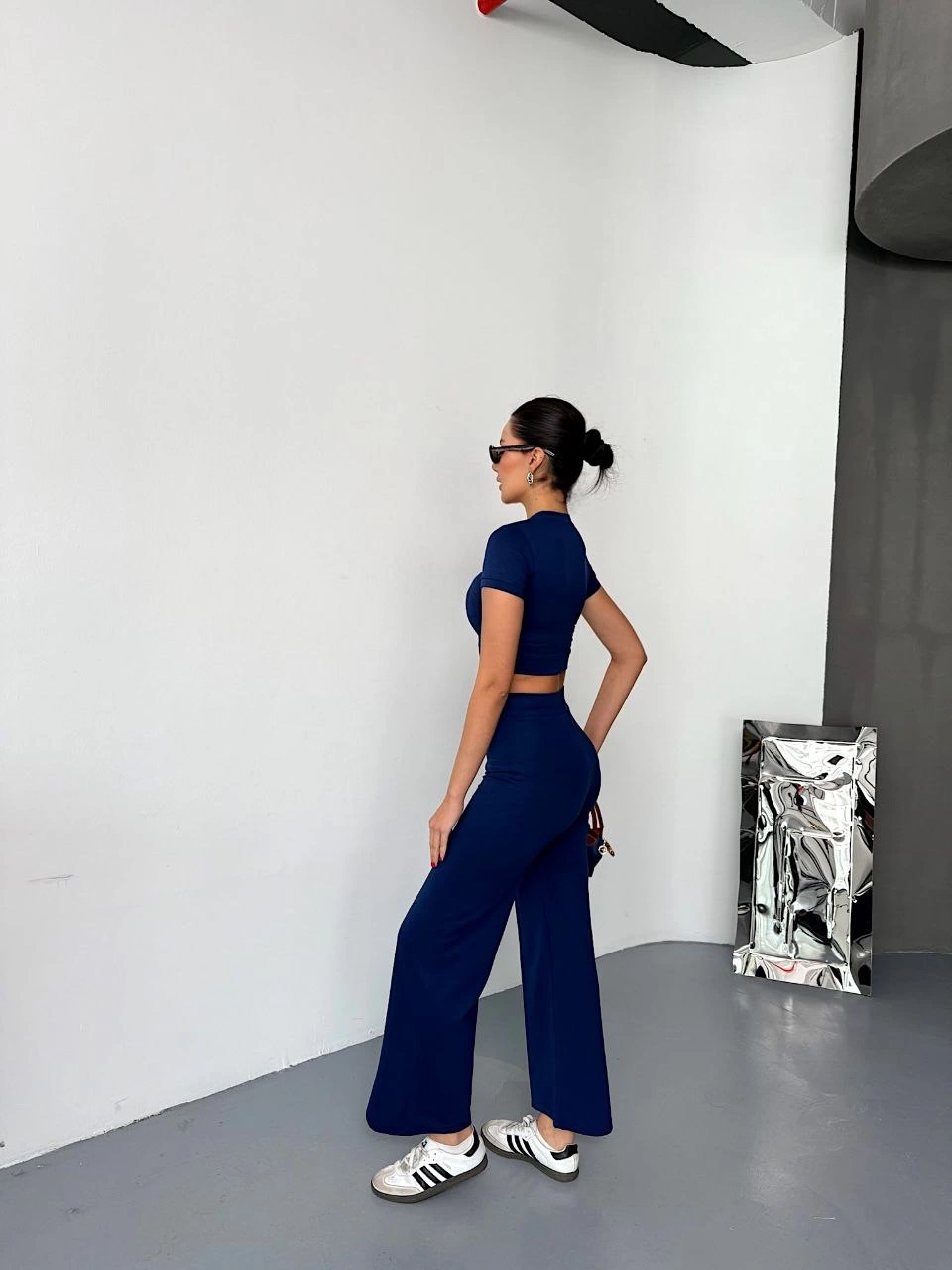 ASSEMA Kadın Osy Modal Yumuşak Kumaş Kısa Kollu Crop Alt ispanyol Paça Pantalon ikili Takım - Lacivert