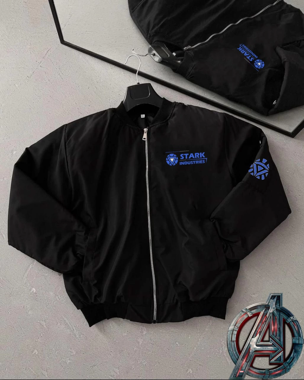 ASSEMA ERKEK Stark Industries Siyah Bomber Mont Fermuarlı Cepli Uzun Kollu Kapitone - Siyah