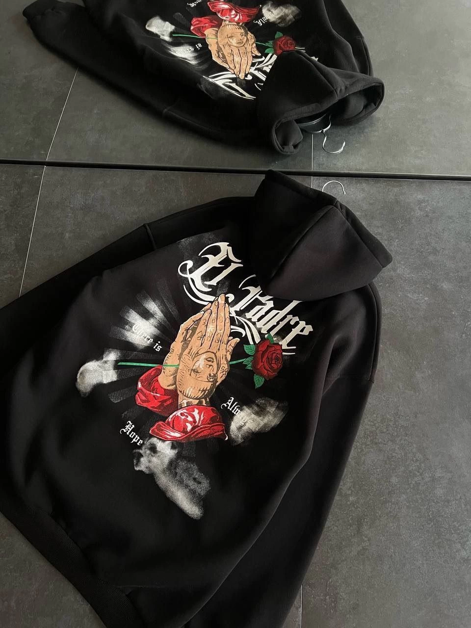 ASSEMA Kadın Üç İplik Penye Uzun Kol Kapşonlu Baskılı SweatShirt - Siyah