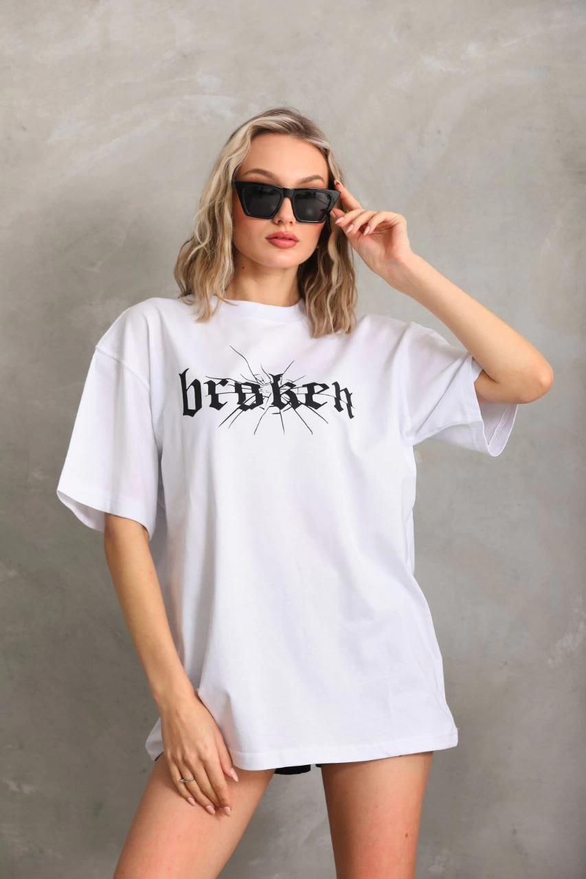 ASSEMA Kadın Baskılı Oversize Kısa kol  T-Shirt - Beyaz