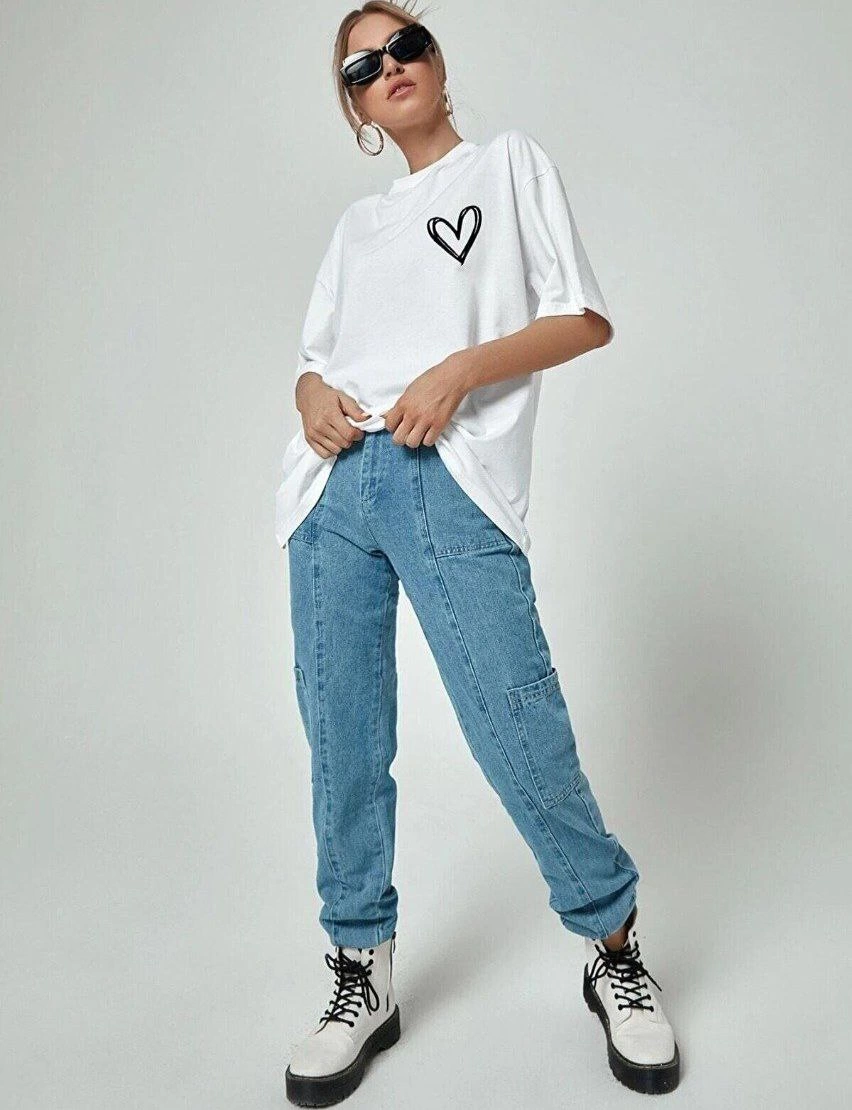 ASSEMA Kadın Kalp Baskılı Oversize Kısa kol T-Shirt - Beyaz