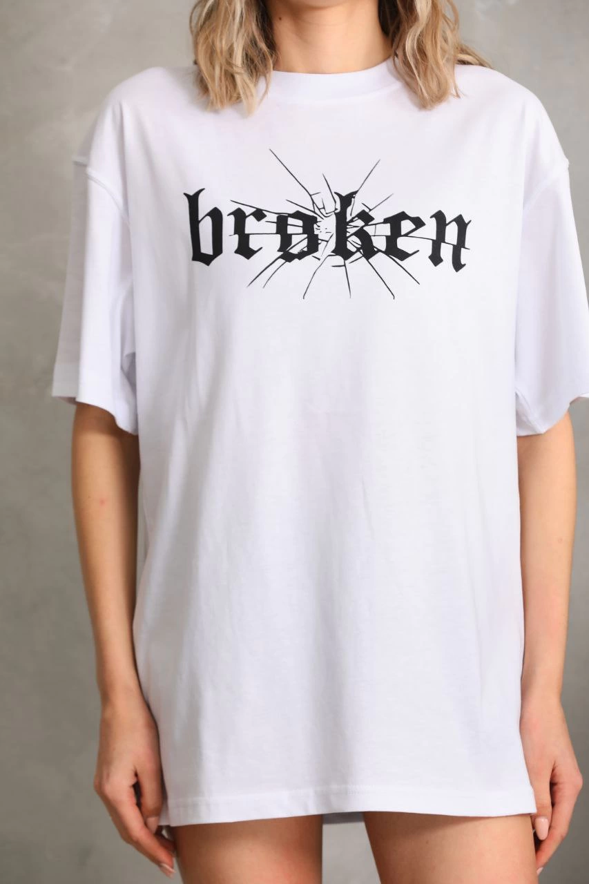 ASSEMA Kadın Baskılı Oversize Kısa kol  T-Shirt - Beyaz