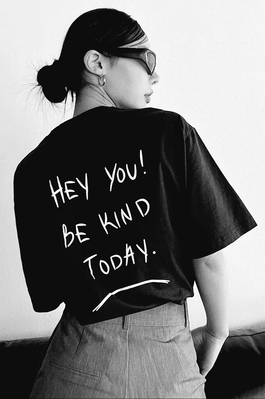ASSEMA Kadın Baskılı T-Shirt Kısa Kol Bisiklet Yaka Ovarsize Rahat Kalıp Tişört T-Shirt - Siyah