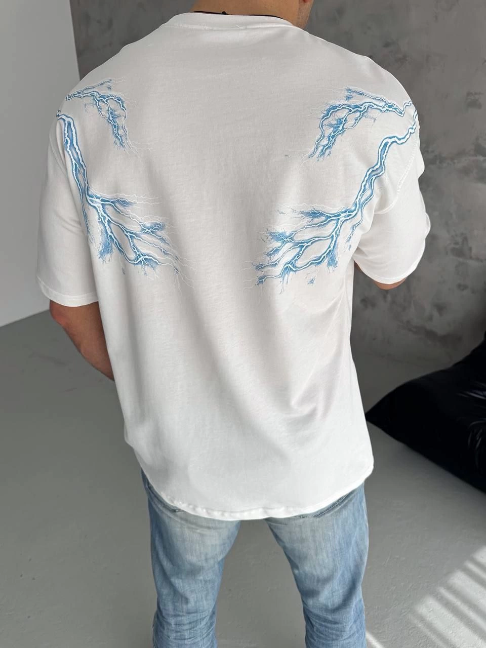 ASSEMA Erkek Yıldırım Şimşek Baskılı T-Shirt Kısa Kol Bisiklet Yaka Tişört - Beyaz