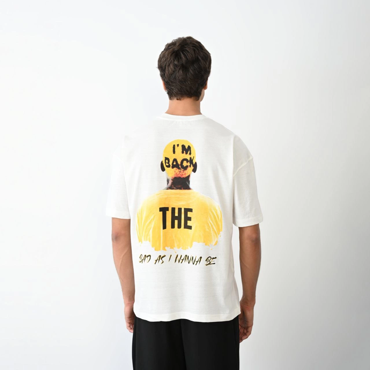 ASSEMA Erkek Baskılı T-Shirt Kısa Kol Bisiklet Yaka Regular Fit Rahat Kalıp Günlük Tişört- Beyaz