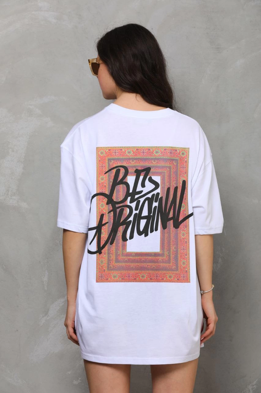 ASSEMA Kadın Baskılı T-Shirt Kısa Kol Bisiklet Yaka Ovarsize Rahat Kalıp Tişört -  Beyaz