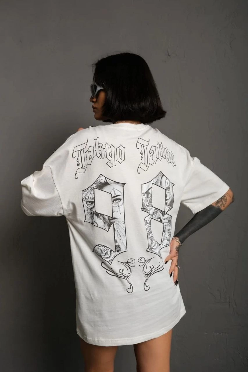 ASSEMA kadın Bisiklet Yaka Baskılı Oversize Kısa kol  T-Shirt - Beyaz
