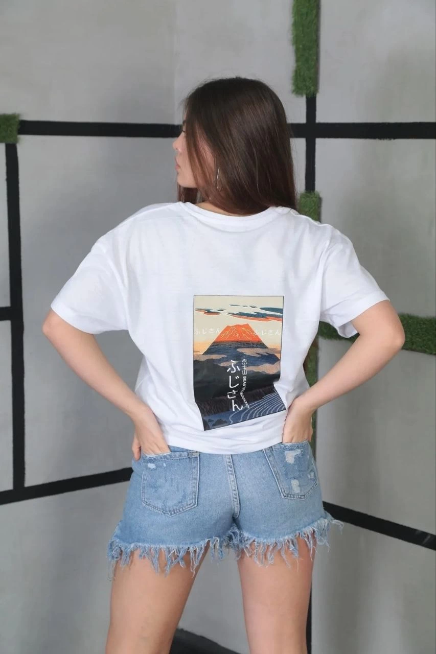 ASSEMA Kadın Bisiklet Yaka Baskılı  Kısa kol Oversize T-Shirt- Beyaz