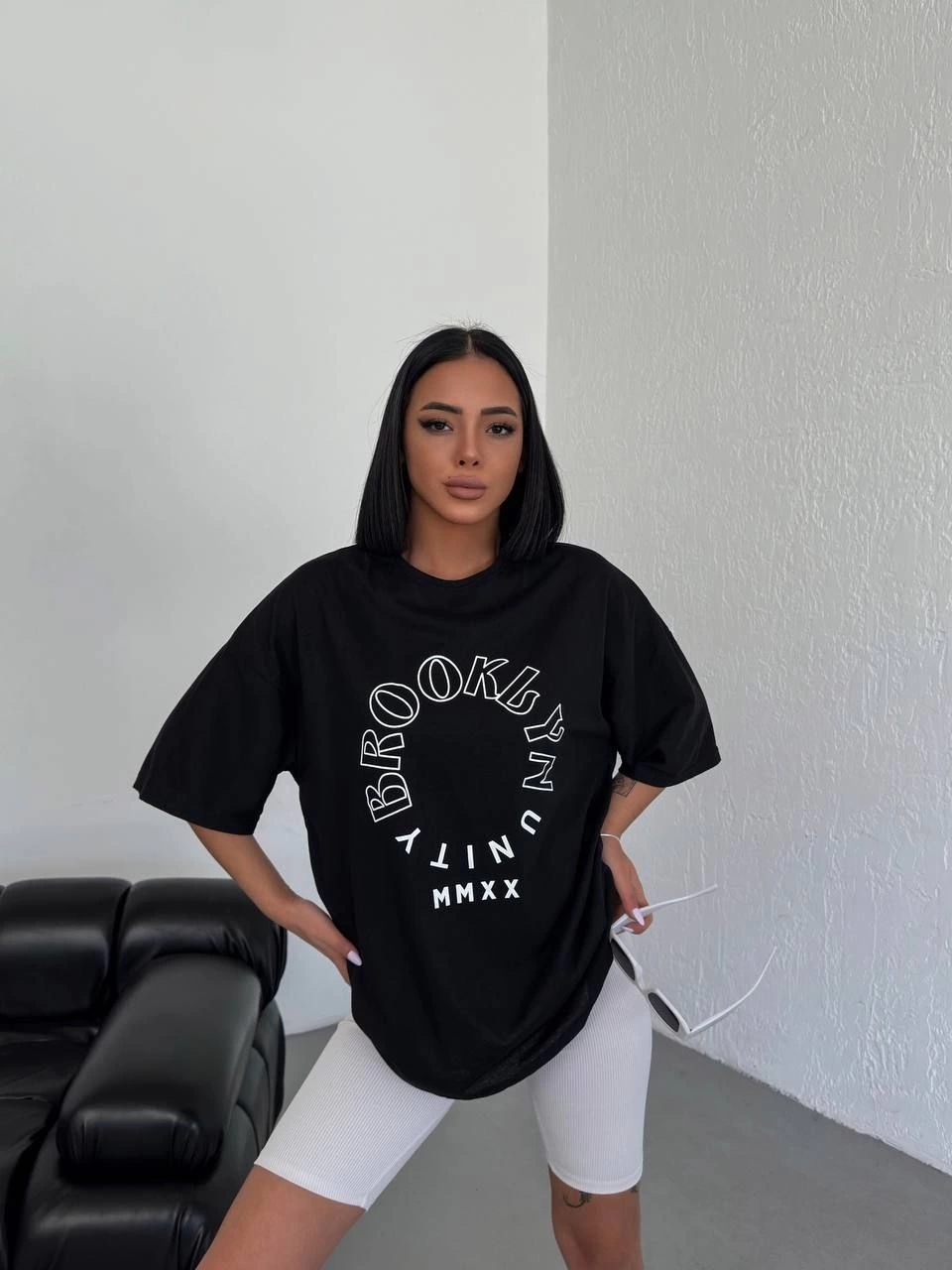 ASSEMA Kadın Baskılı T-Shirt Kısa Kol Bisiklet Yaka  Ovarsize Rahat Kalıp Günlük Tişört - Siyah