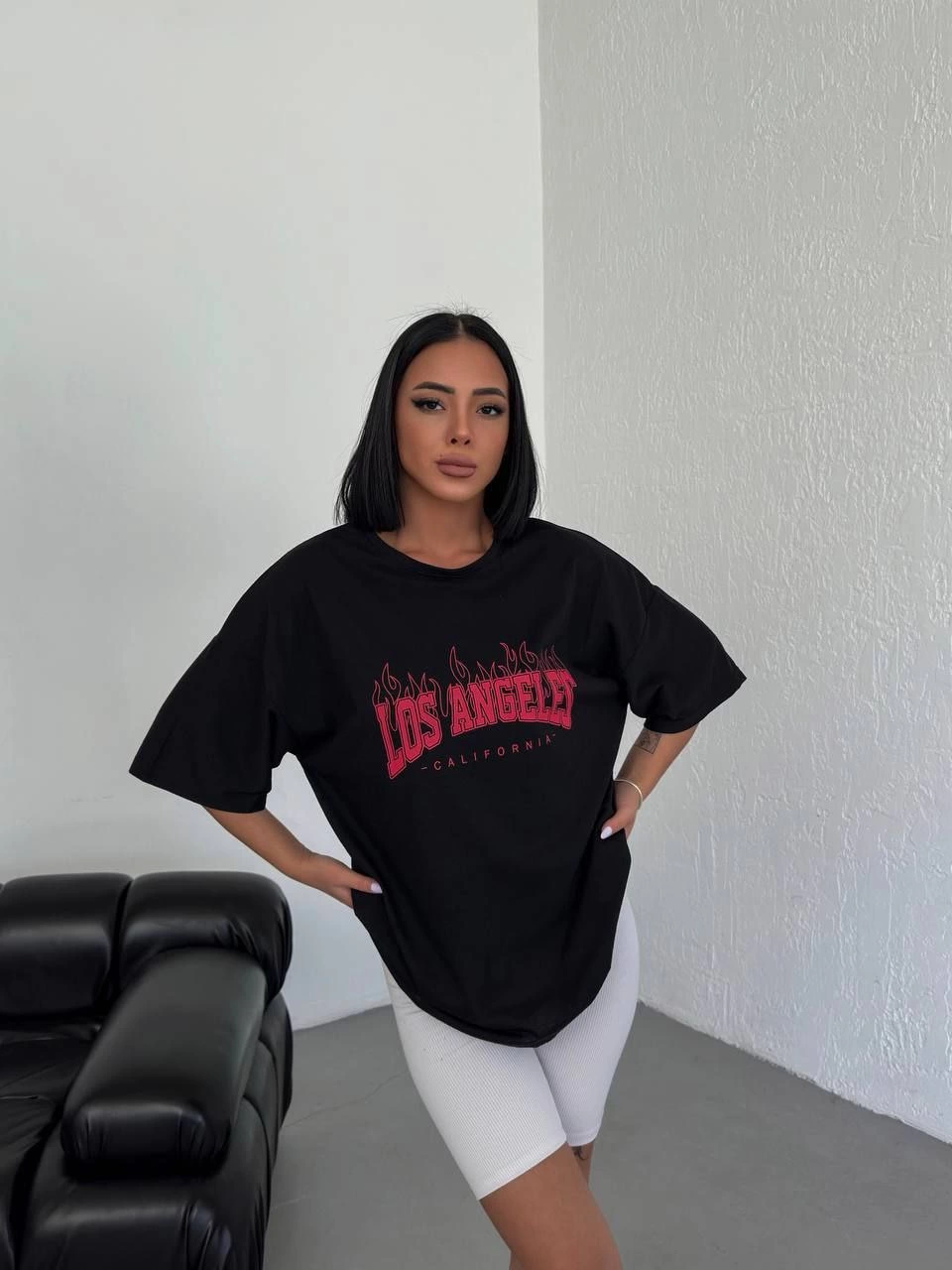 ASSEMA Kadın Baskılı T-Shirt Kısa Kol Bisiklet Yaka  Ovarsize Rahat Kalıp Günlük Tişört  - Siyah