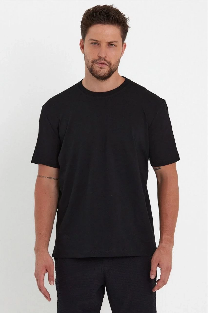 ASSEMA Erkek Düz T-Shirt Kısa Kol Bisiklet Yaka Regular Fit Rahat Kalıp Günlük Tişört - Siyah