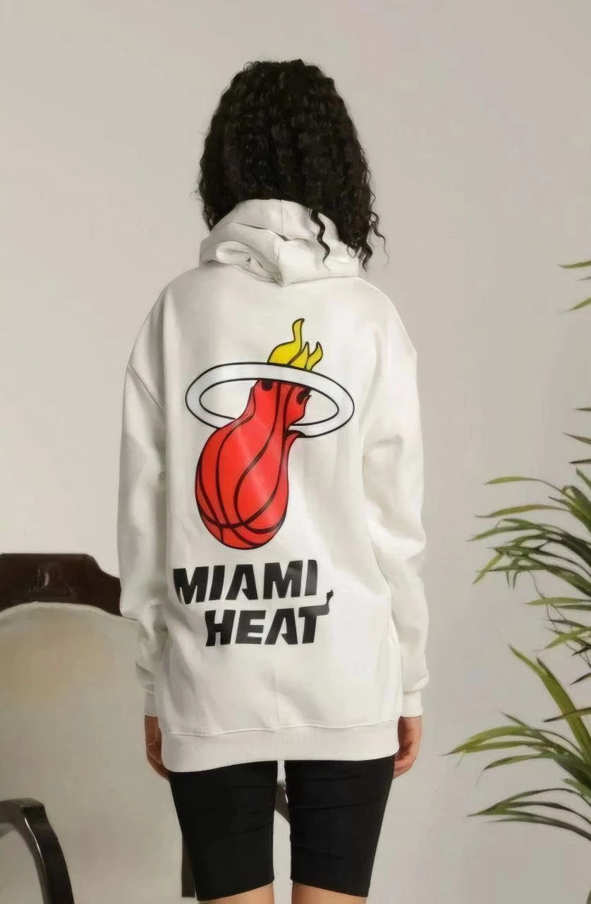 ASSEMA Kadın Kapşonlu Baskılı Sweetshirt - Beyaz