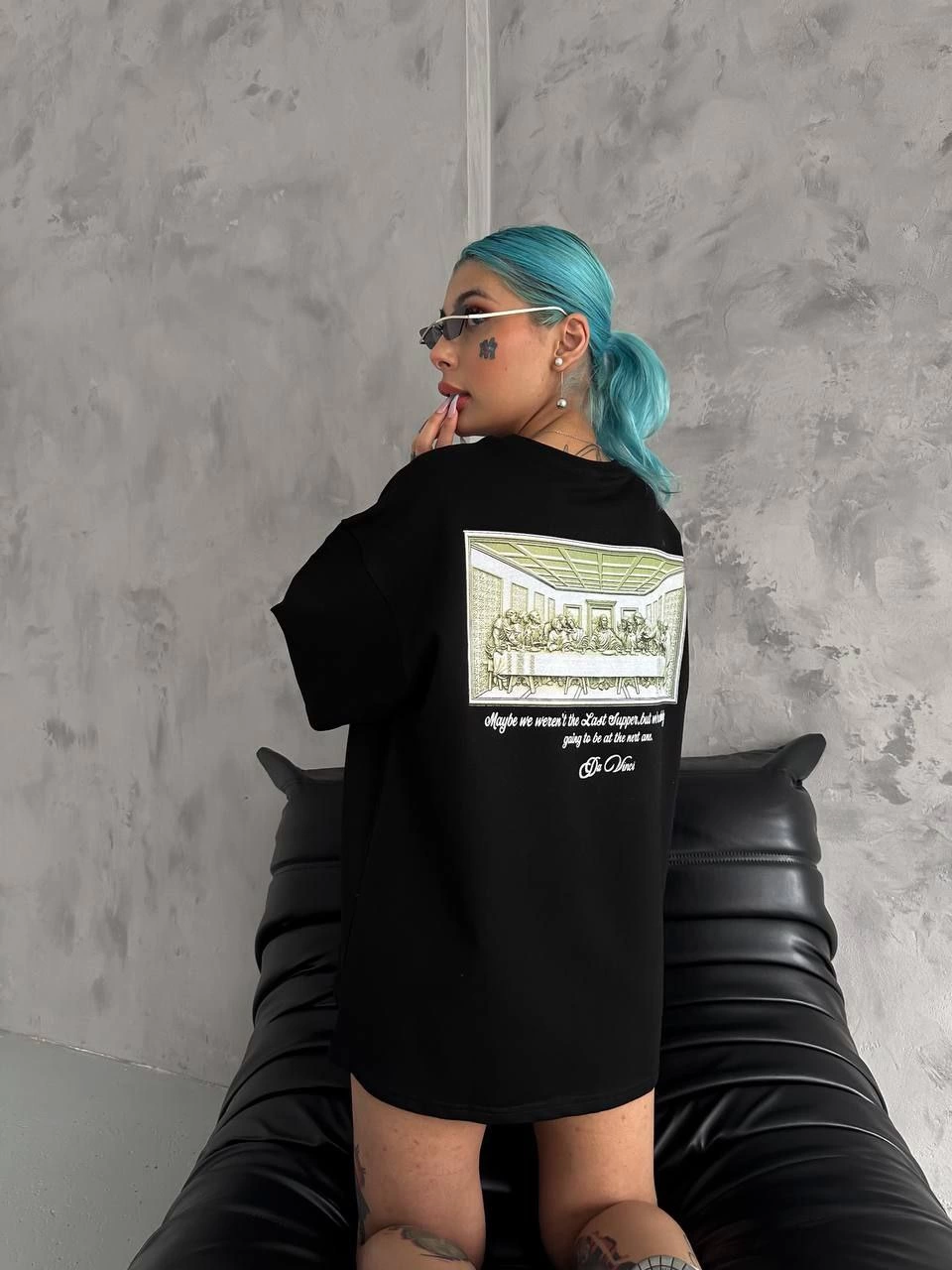 ASSEMA Kadın Baskılı T-Shirt Kısa Kol Bisiklet Yaka Ovarsize Rahat Kalıp Günlük Tişört - Siyah