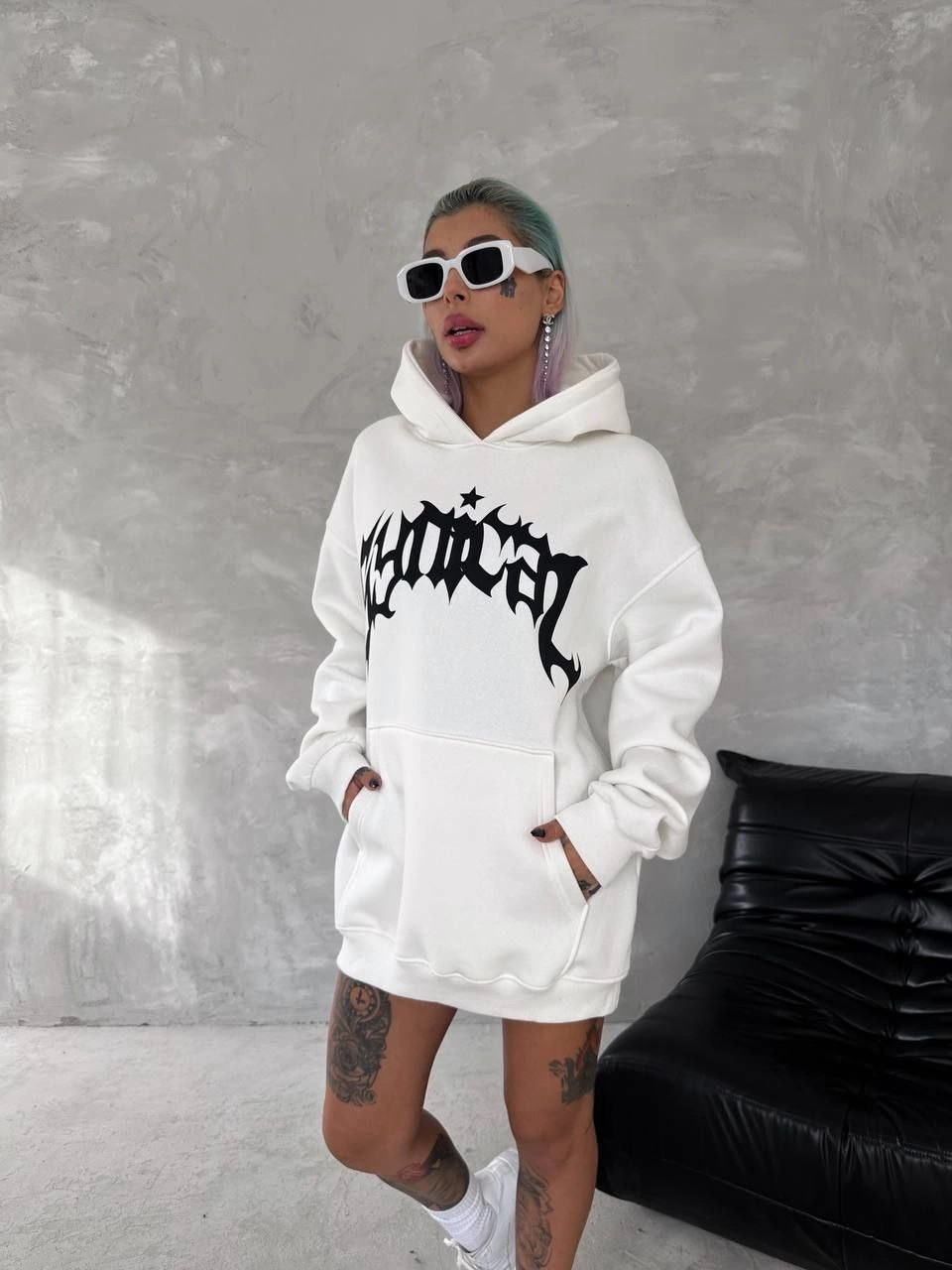 ASSEMA kadın Üç İplik Kapüşonlu Baskılı SweatShirt - Beyaz